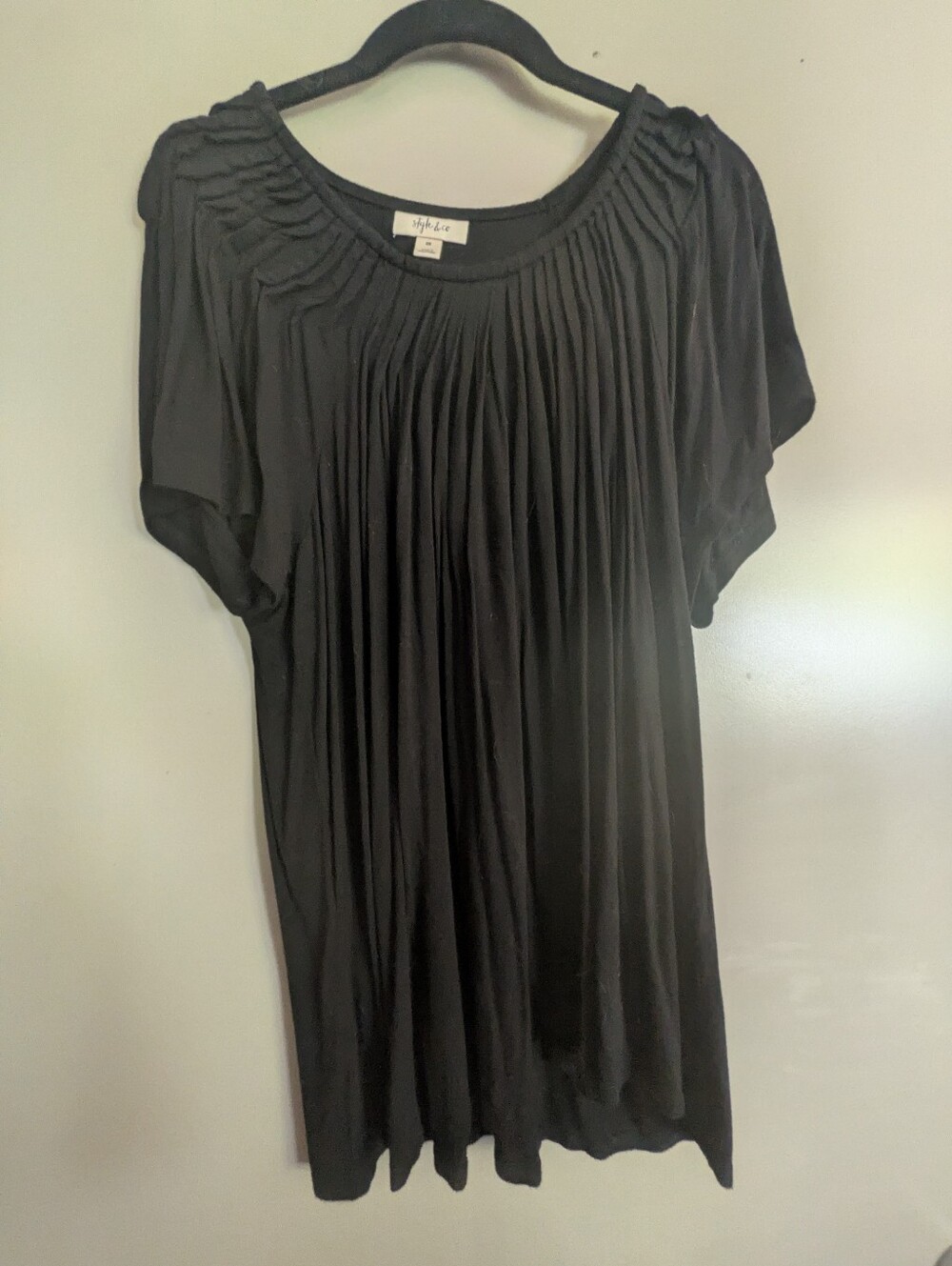 Plus Size Style & Co black pleated blouse with loose sleeves Size XXL /2X